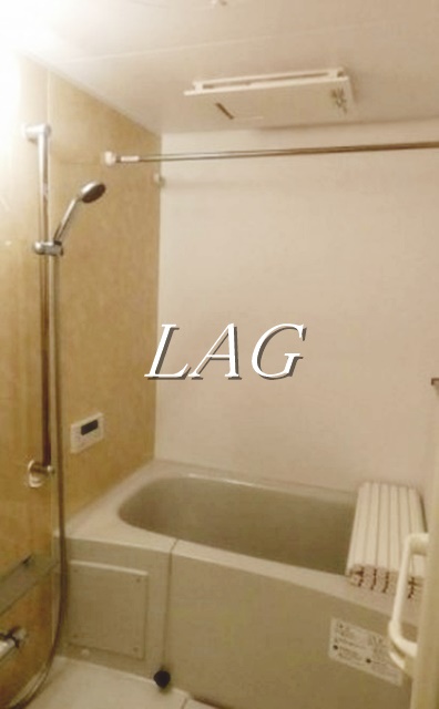 バス・シャワールーム　お風呂です。