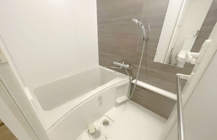 バス・シャワールーム　別部屋参考写真