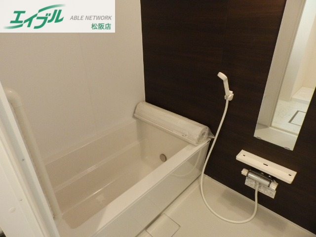 バス・シャワールーム　同型参考写真