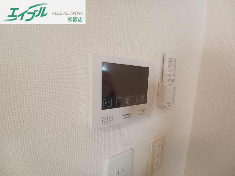 セキュリティ　同型参考写真