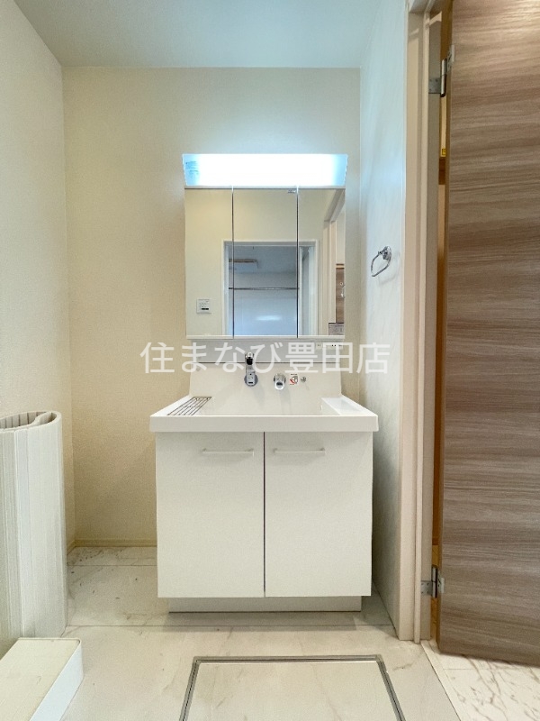 洗面設備　別部屋写真