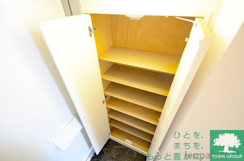 玄関　現況を優先