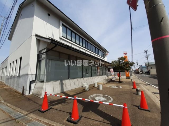 郵便局　西馬音内郵便局（郵便局）まで964m