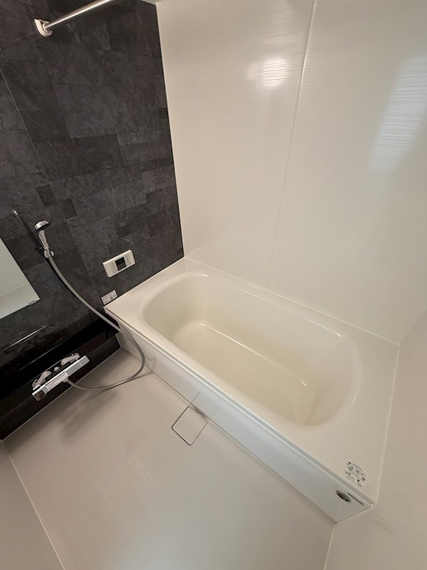 バス・シャワールーム　（参考写真）同じ間取の別のお部屋です