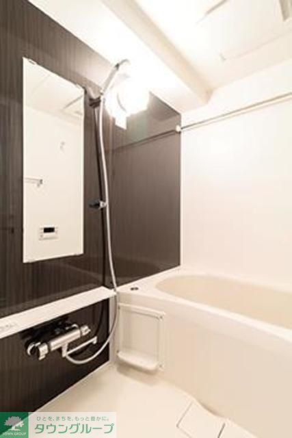 バス・シャワールーム　※写真は同タイプ住戸です。