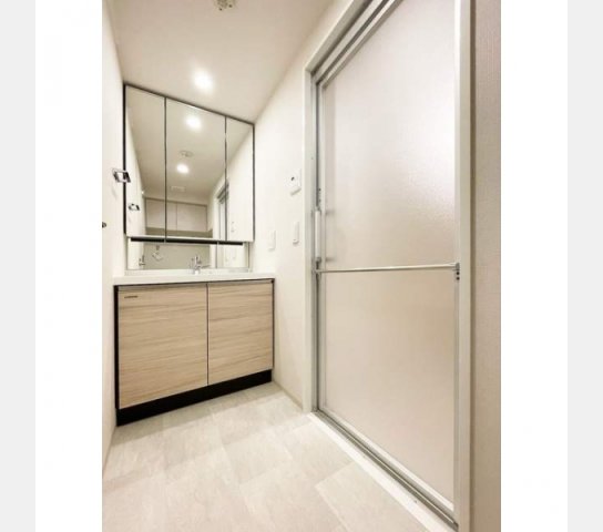 洗面設備　＊別部屋参考写真