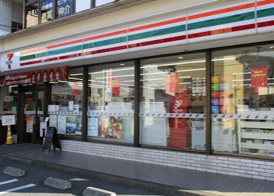 コンビニ　セブンイレブン 藤沢辻堂熊の森店（コンビニ）まで416m
