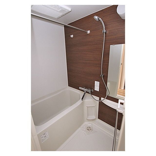 バス・シャワールーム　☆ゆったりくつろげるお風呂☆ ※家具小物等は付きません