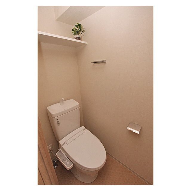 トイレ　☆清潔感のあるトイレ☆ ※家具小物等は付きません