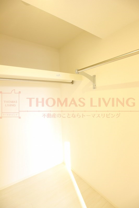 収納　荷物の多い方に嬉しいウォークインクローゼット付きです。