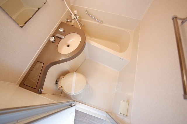 バス・シャワールーム