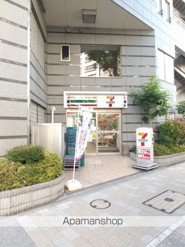 コンビニ　セブンイレブン（コンビニ）まで10m