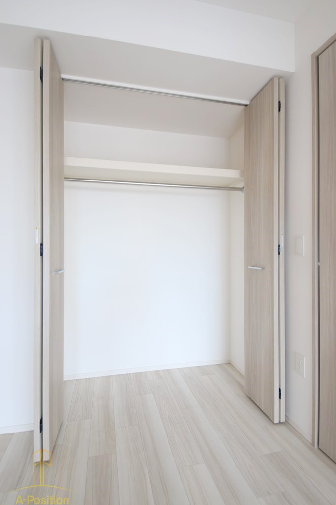 収納　レジュールアッシュ谷町四丁目グランクラス