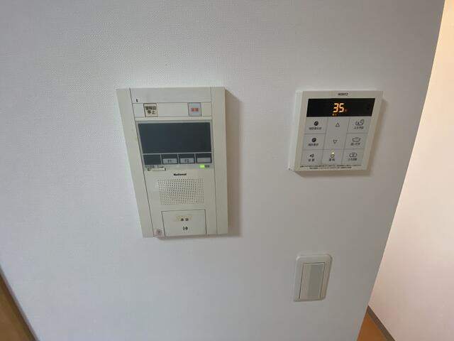 セキュリティ　モニター付きインターホンです