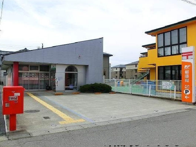 郵便局　大治郵便局（郵便局）まで400m