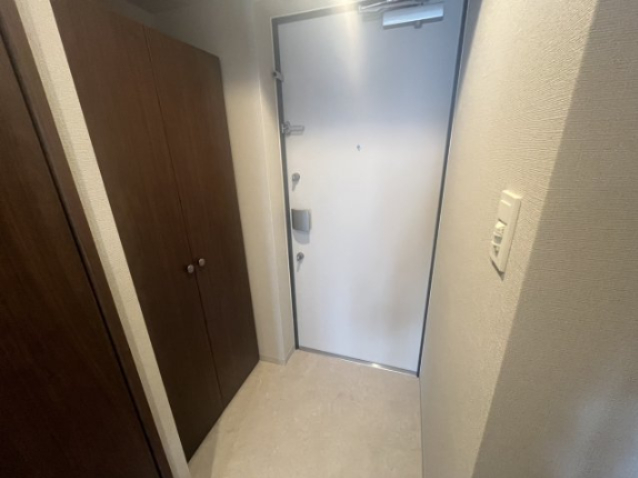 玄関　シンプルで使いやすい玄関です