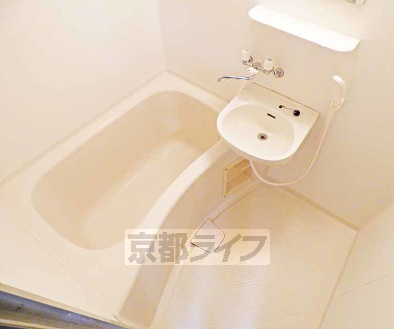 バス・シャワールーム　お風呂です。