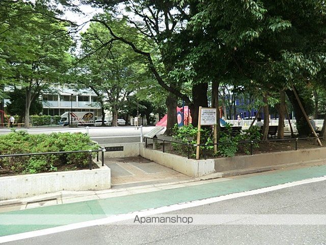 公園　豊玉公園（公園）まで350m