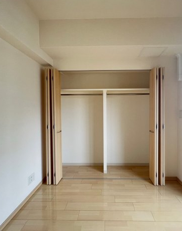 居室・リビング　こちらのリビングで趣味の時間をお楽しみください