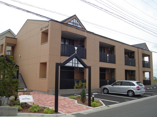 建物外観　外観写真（昼）