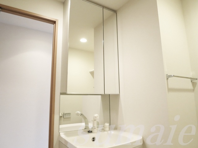 洗面設備　独立洗面台です♪