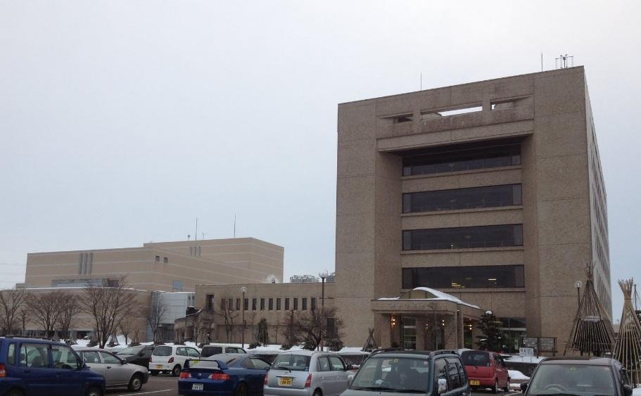 役所　見附市役所（役所）まで350m