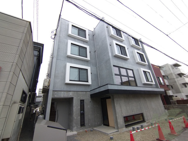 建物外観　札幌市東区北二十五条東１６「ピュア東彩館ＶＩＩ」