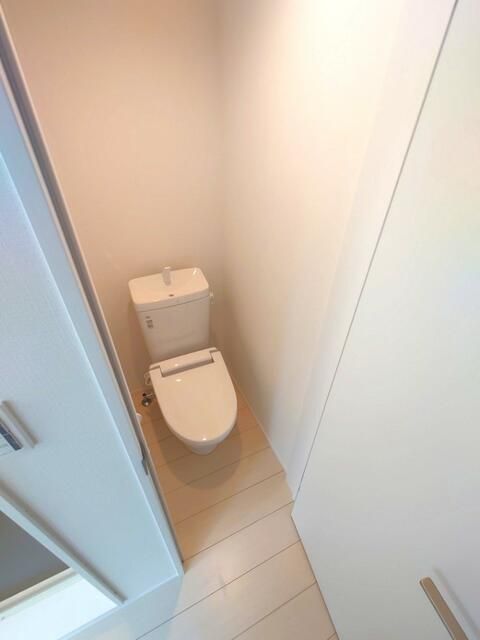 トイレ　※別部屋参考写真