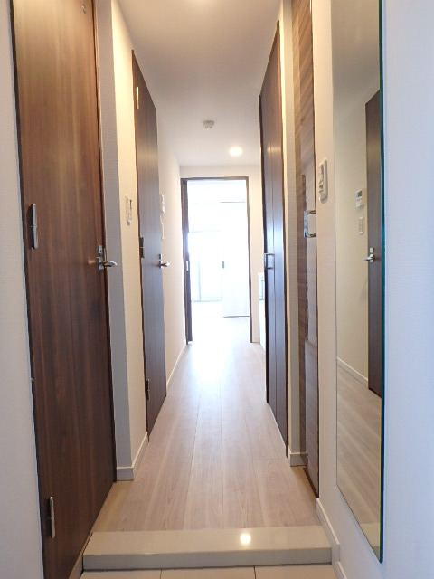 玄関　収納もある玄関です