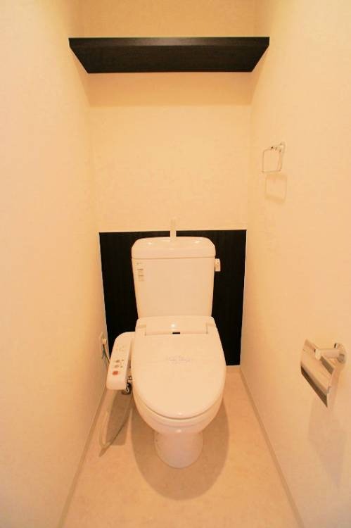 トイレ　別号室