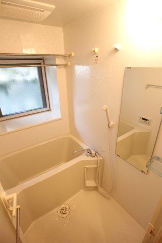 バス・シャワールーム　※参考写真