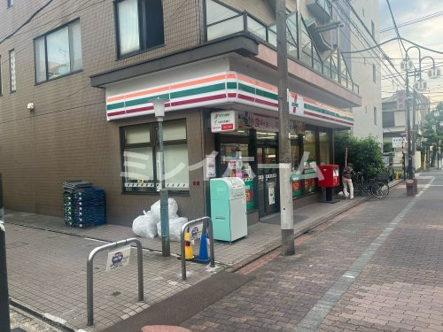 コンビニ　セブンイレブン　大田区鵜の木２丁目店（コンビニ）まで444m