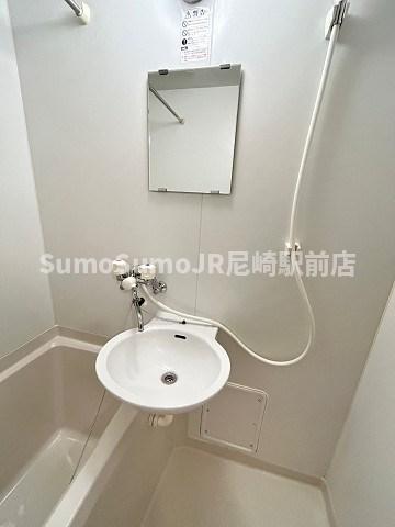 洗面設備　忙しい朝には欠かせない洗面所です