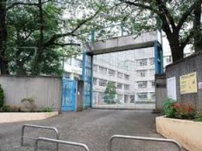 小学校　目黒区立菅刈小学校（小学校）まで364m
