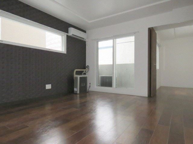 バルコニー　リビング