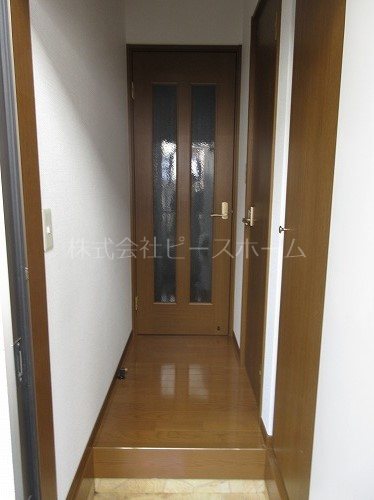 玄関　※別号室参考写真