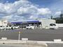 コンビニ　ローソン米子新開四丁目店（コンビニ）まで422m