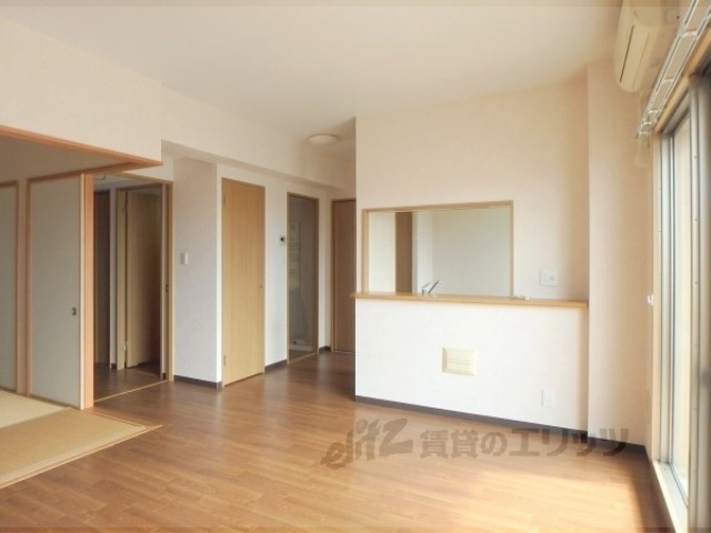 居室・リビング　リビング