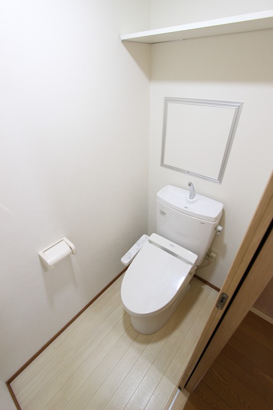 トイレ　103参照