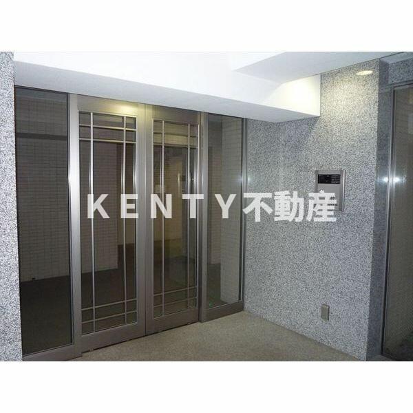 ロビー　落ち着いたロビーです