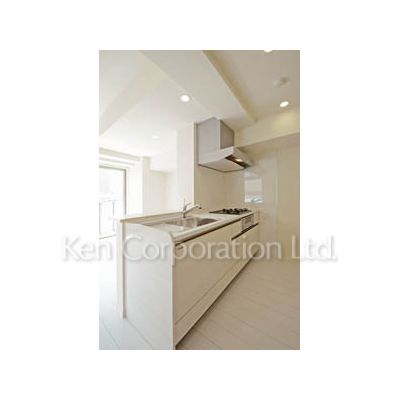 キッチン　同タイプ3階のお部屋を撮影。仕様が異なることがあります。