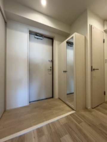 玄関　※別号室参考写真