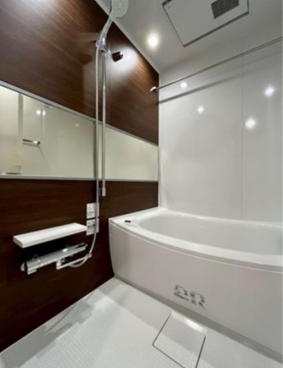 バス・シャワールーム