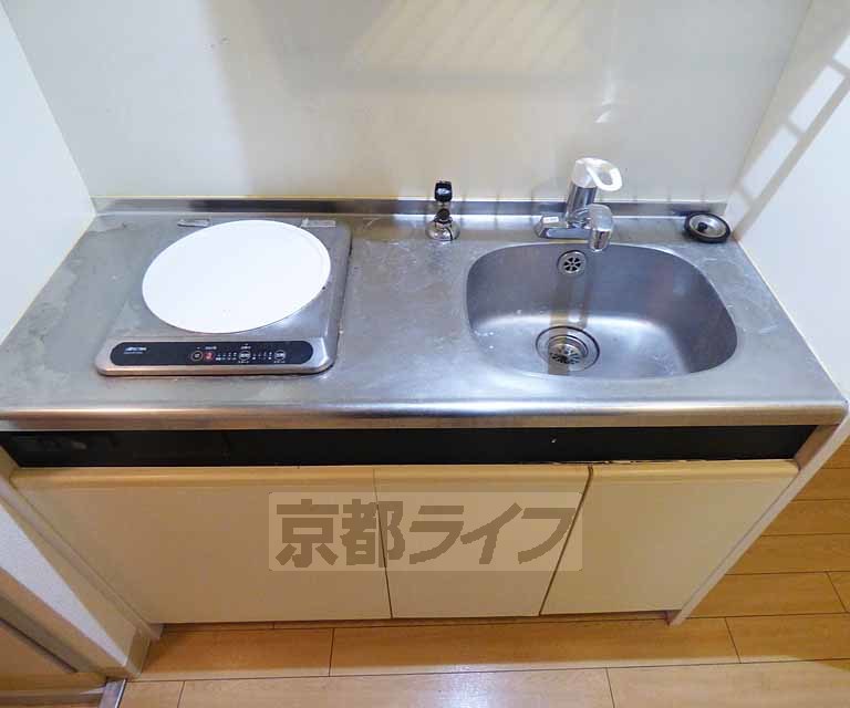 キッチン　キッチンです。