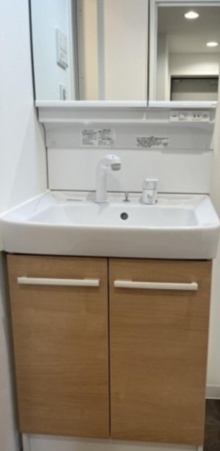 洗面設備　同仕様参考