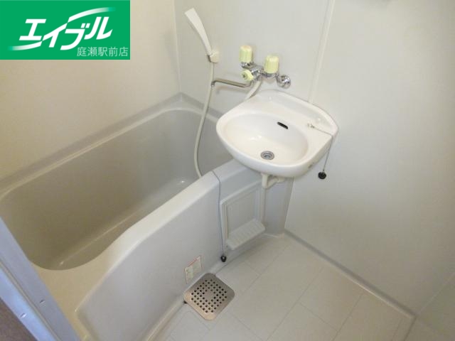 バス・シャワールーム　ユニットバス