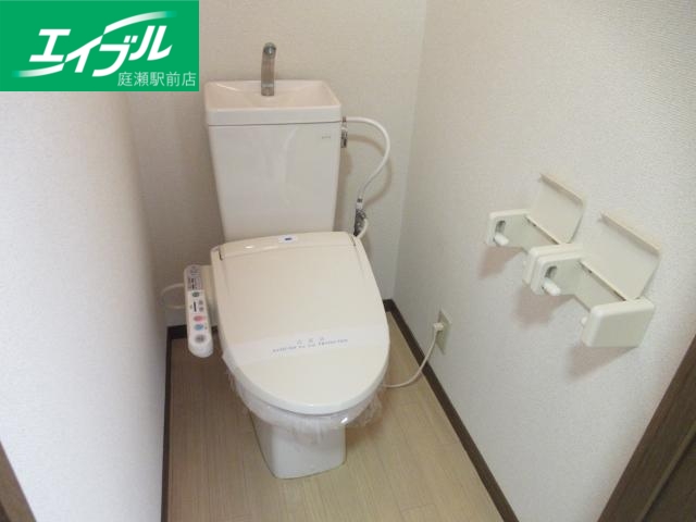 トイレ　シャワー付トイレ