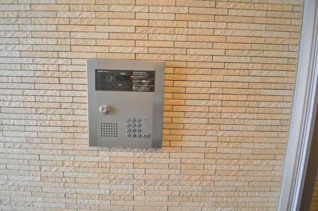 セキュリティ　オートロックで安心して過ごせます