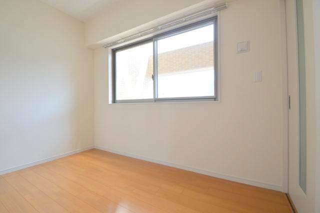 居室・リビング　綺麗な洋室