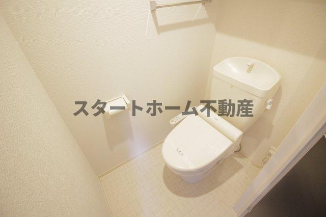 トイレ　ゆったりとした空間のトイレです